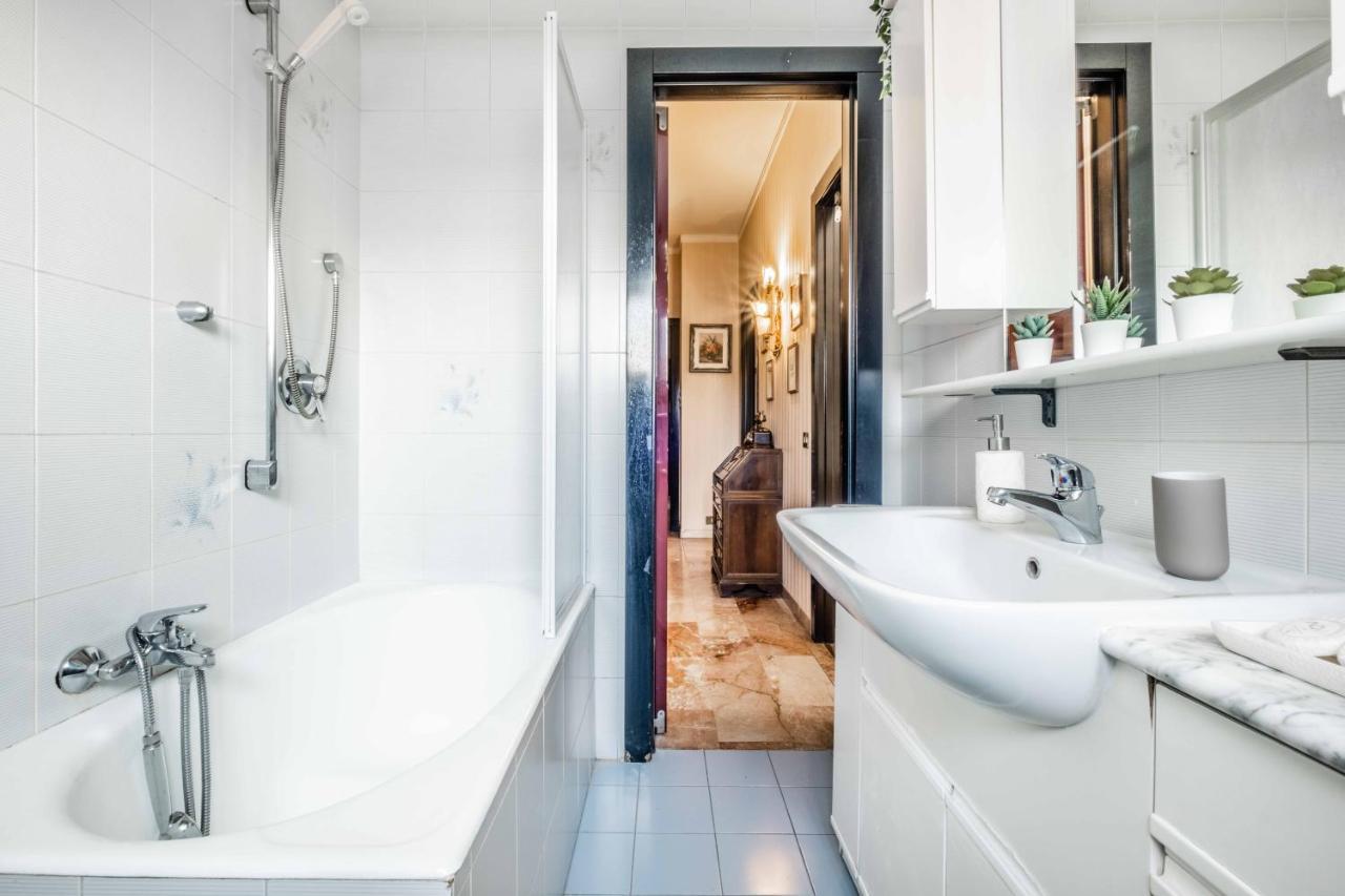 Morgantini House San Siro-Duomo "Netflix & Terrace" Lejlighed Milano Eksteriør billede